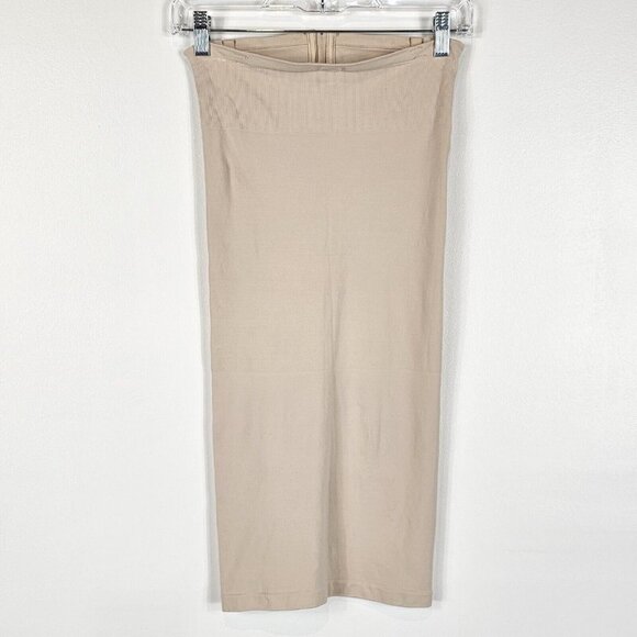 Victorias Secret Shapewear Womens Size Medium Girdle Beige Nude Nylon Spandex - Picture 2 of 9